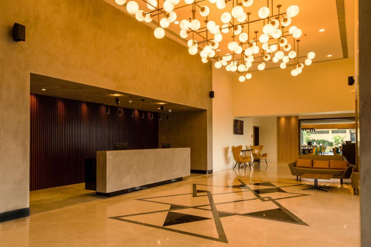 Amika Hotel,Madurai - Near Airport Esterno foto